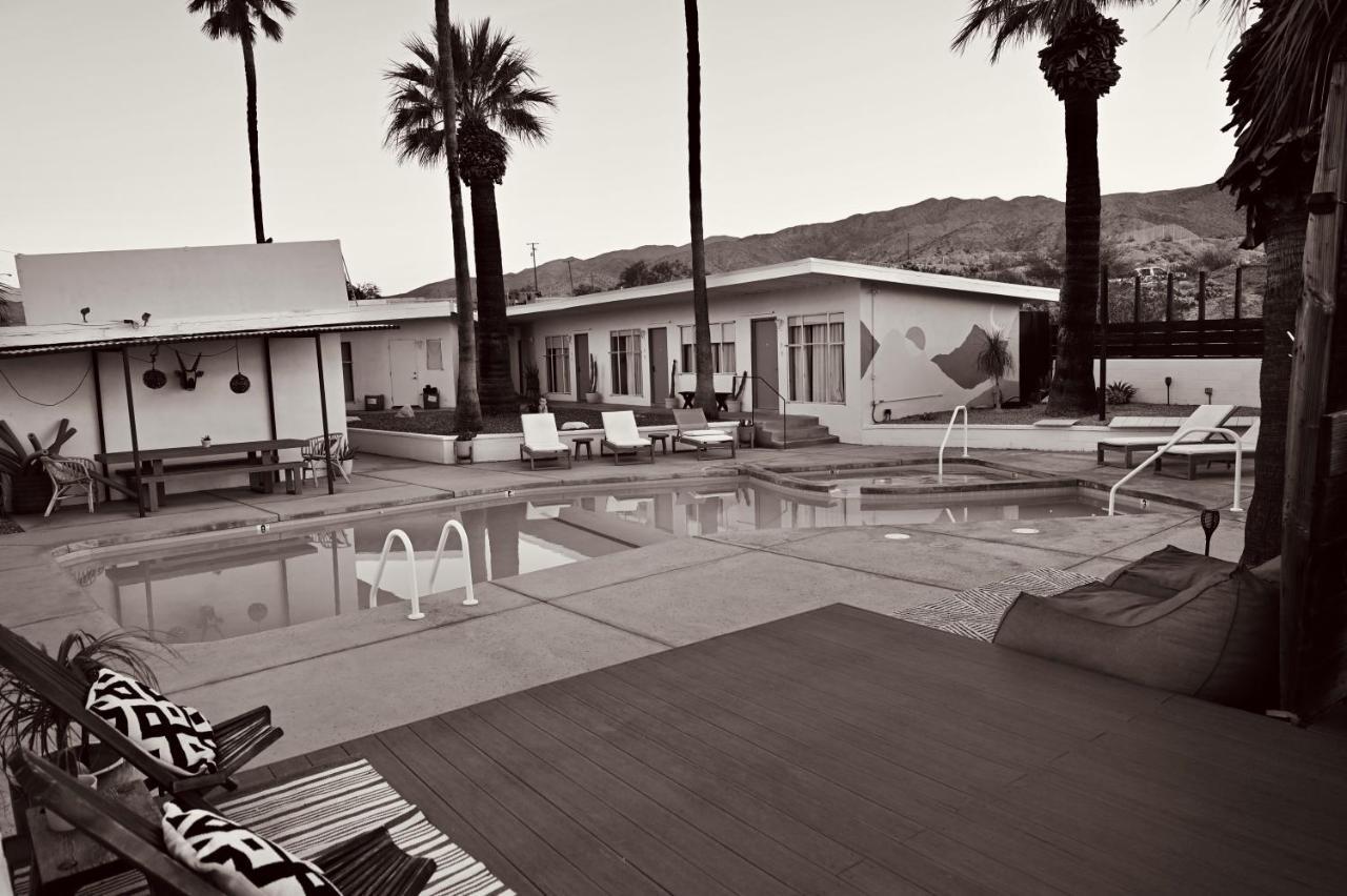 Miracle Manor Boutique Hotel & Spa Desert Hot Springs Exterior photo