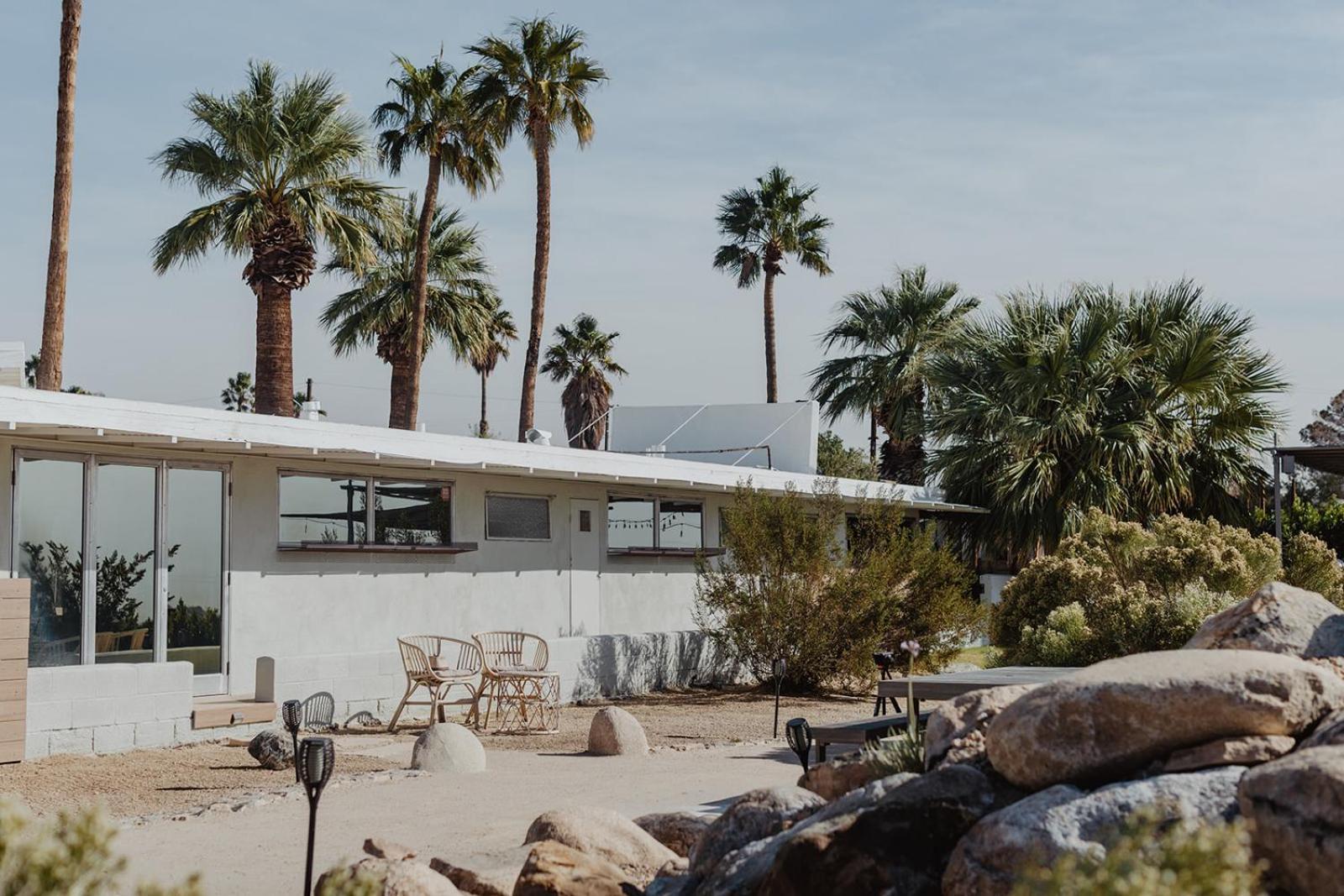 Miracle Manor Boutique Hotel & Spa Desert Hot Springs Exterior photo