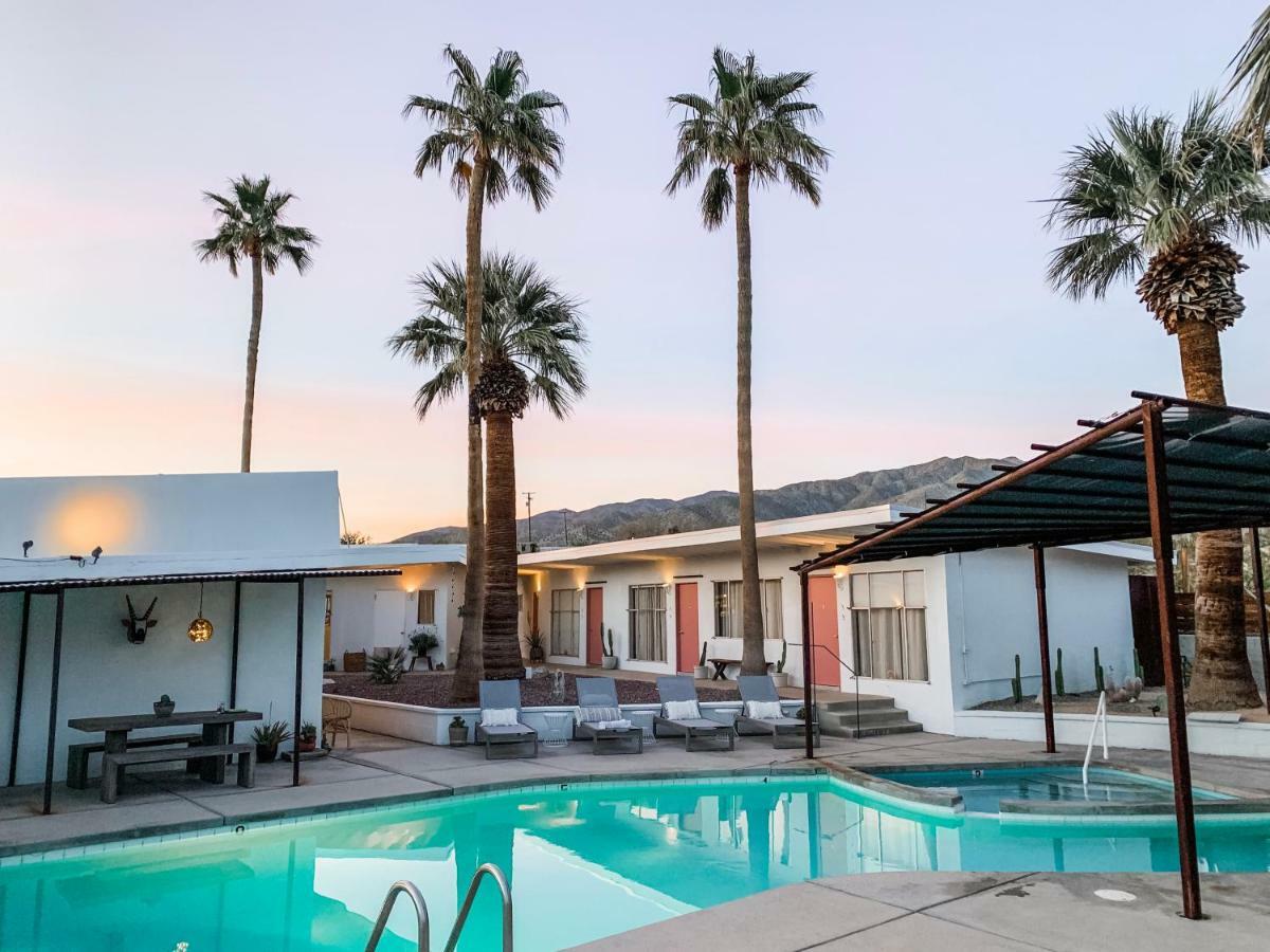 Miracle Manor Boutique Hotel & Spa Desert Hot Springs Exterior photo